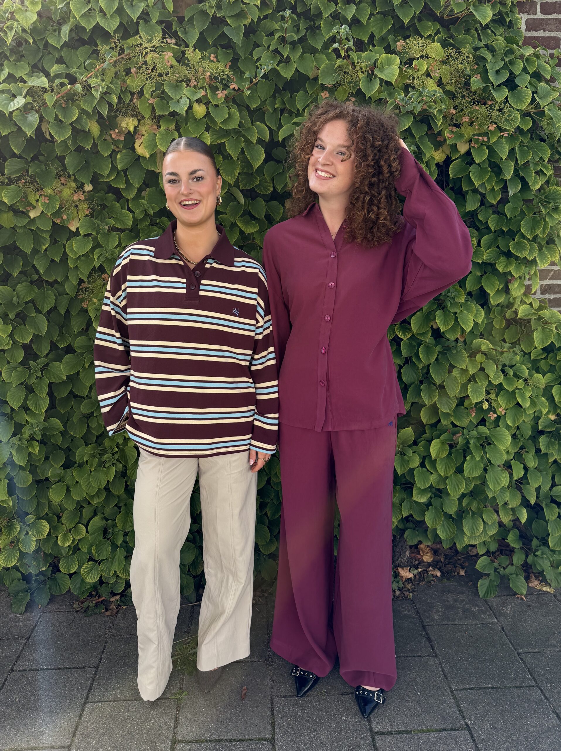 Harper & Yve Polxlie sweater Helena Blouse en Meike Broek
