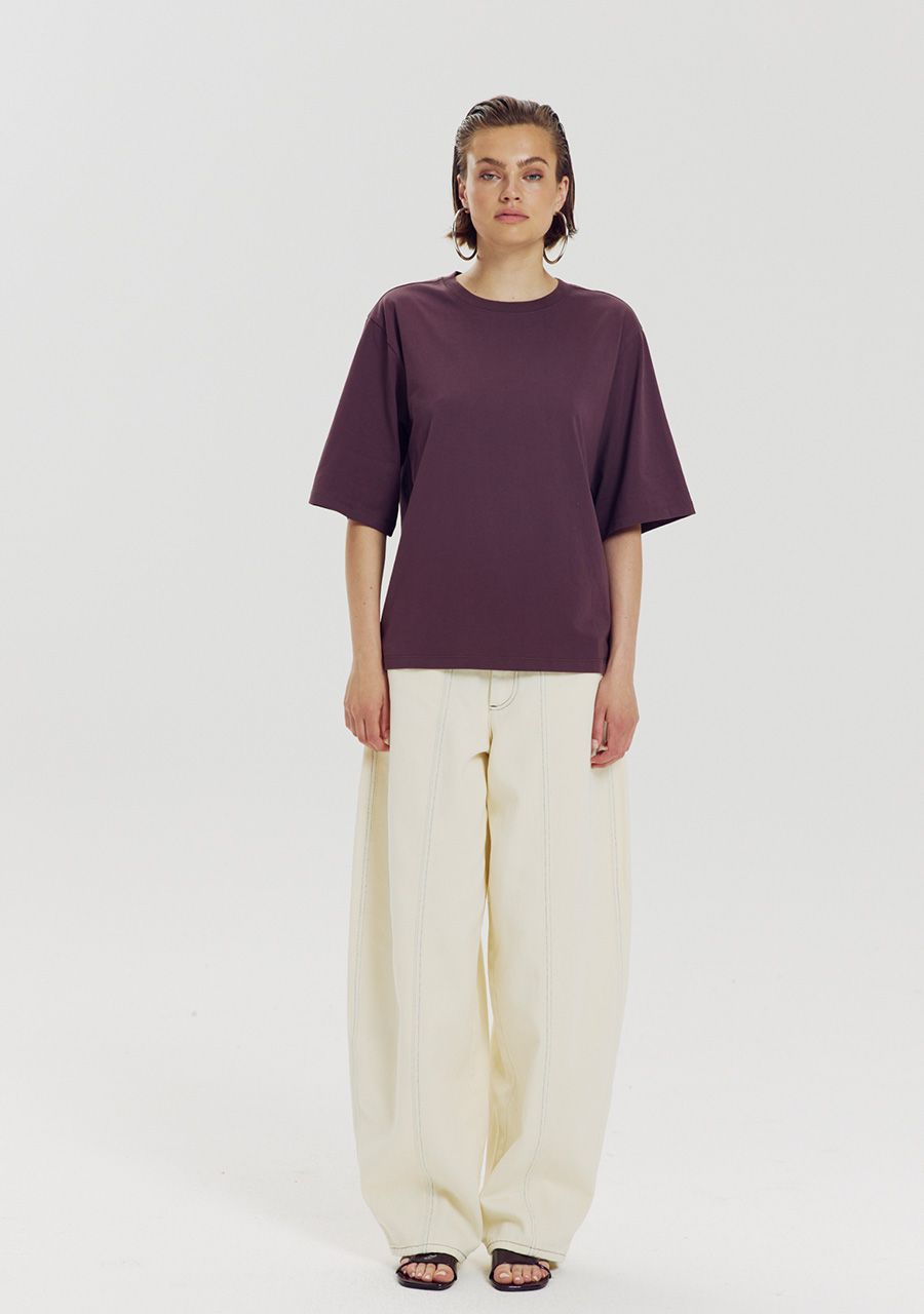 Harper & Yve T-shirt Chill but glam AW6Y304 model draagt volledige outfit