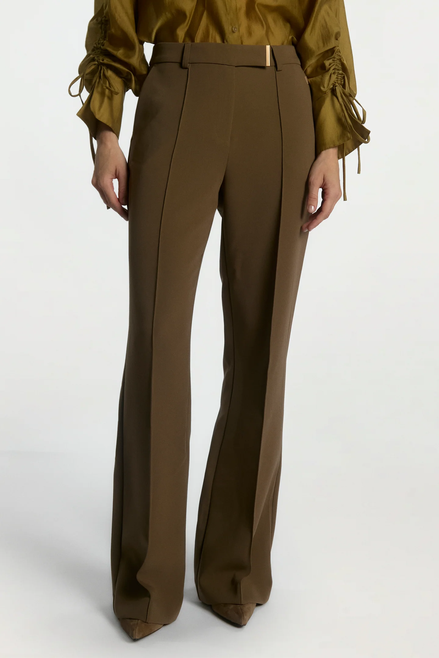 Aaiko Chantalle broek groen close-up
