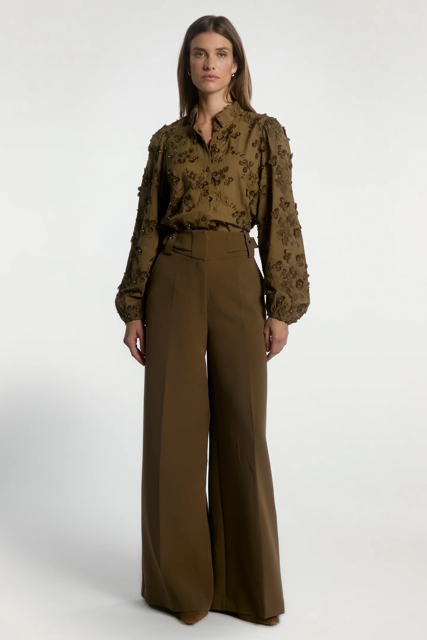 Aaiko Lien beads blouse groen outfit