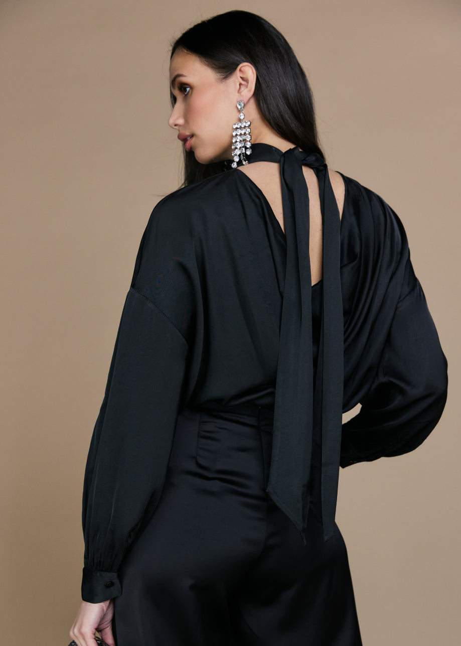 Freebird Teresa Blouse in Zwart, achteraanzicht met sjaaldetail