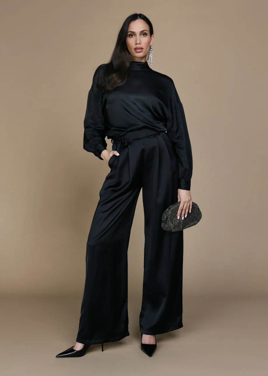 Freebird Teresa Blouse - Zwart gehele outfit