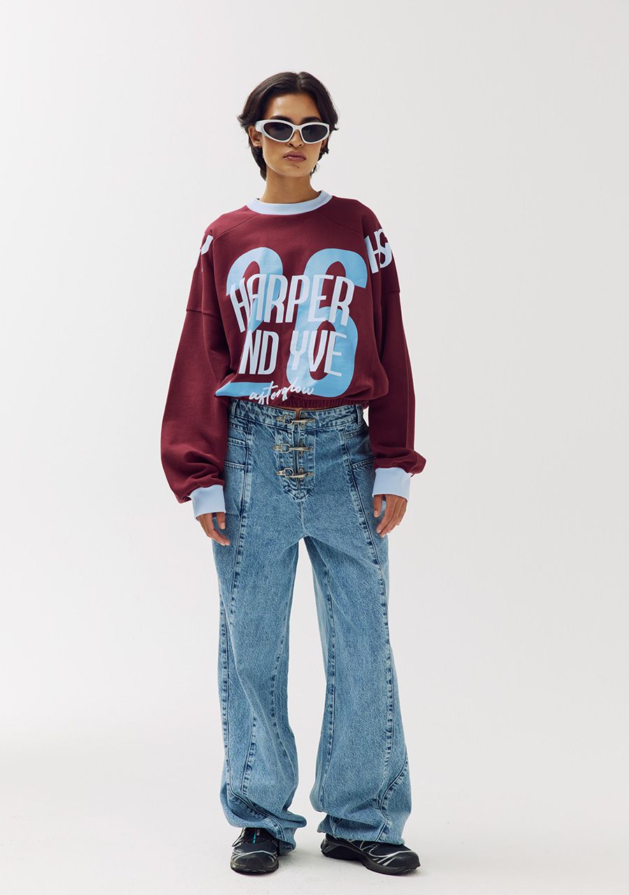 Harper & Yve Sweater Race volledige outfit